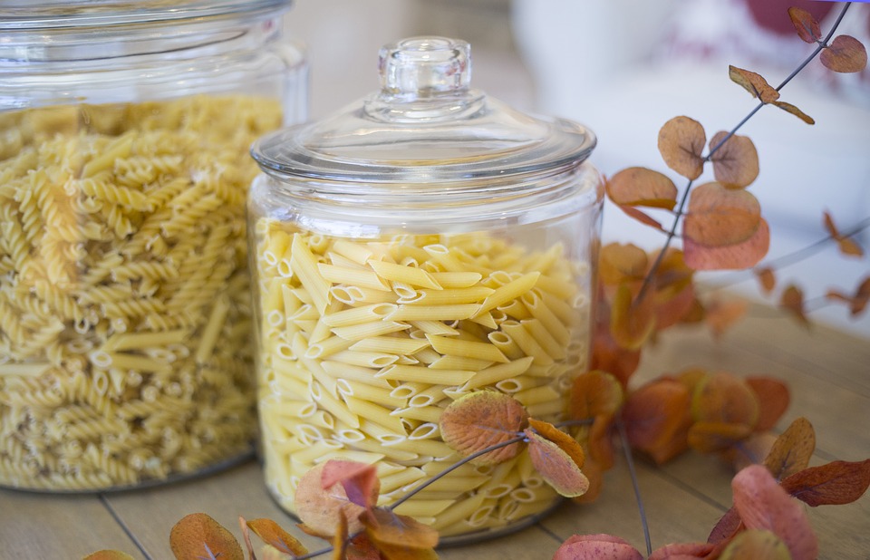 organizing tips : pasta storage